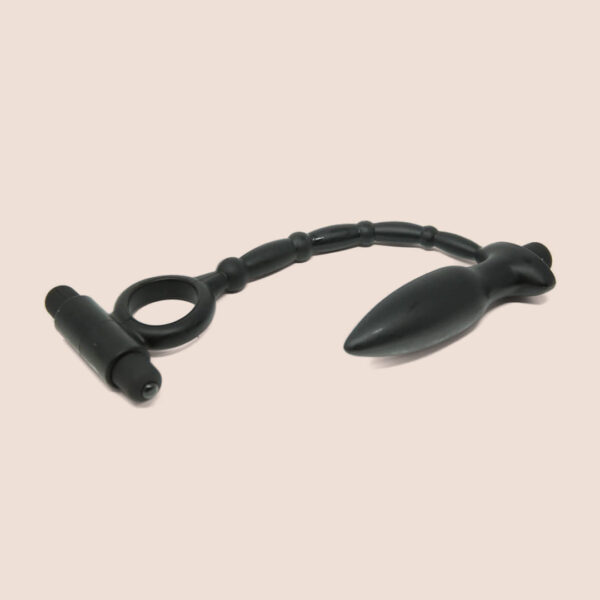 Anal Fantasy Ass-Kicker with C–ckring | vibrating plug with vibrating c-ring - Image 2